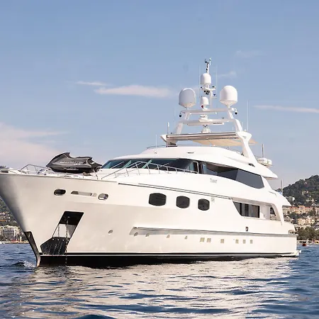 Hotel en barco Trackside Superyacht Vip - Tiamat *